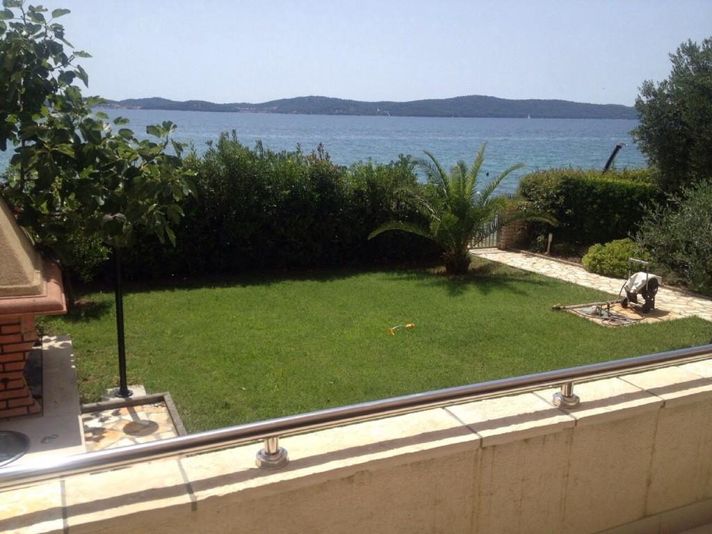 Apartments Pisacic Bibinje Exterior foto