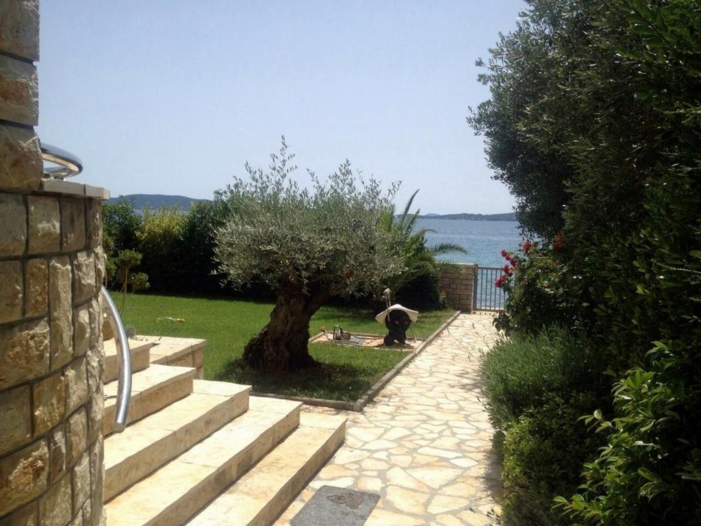 Apartments Pisacic Bibinje Exterior foto